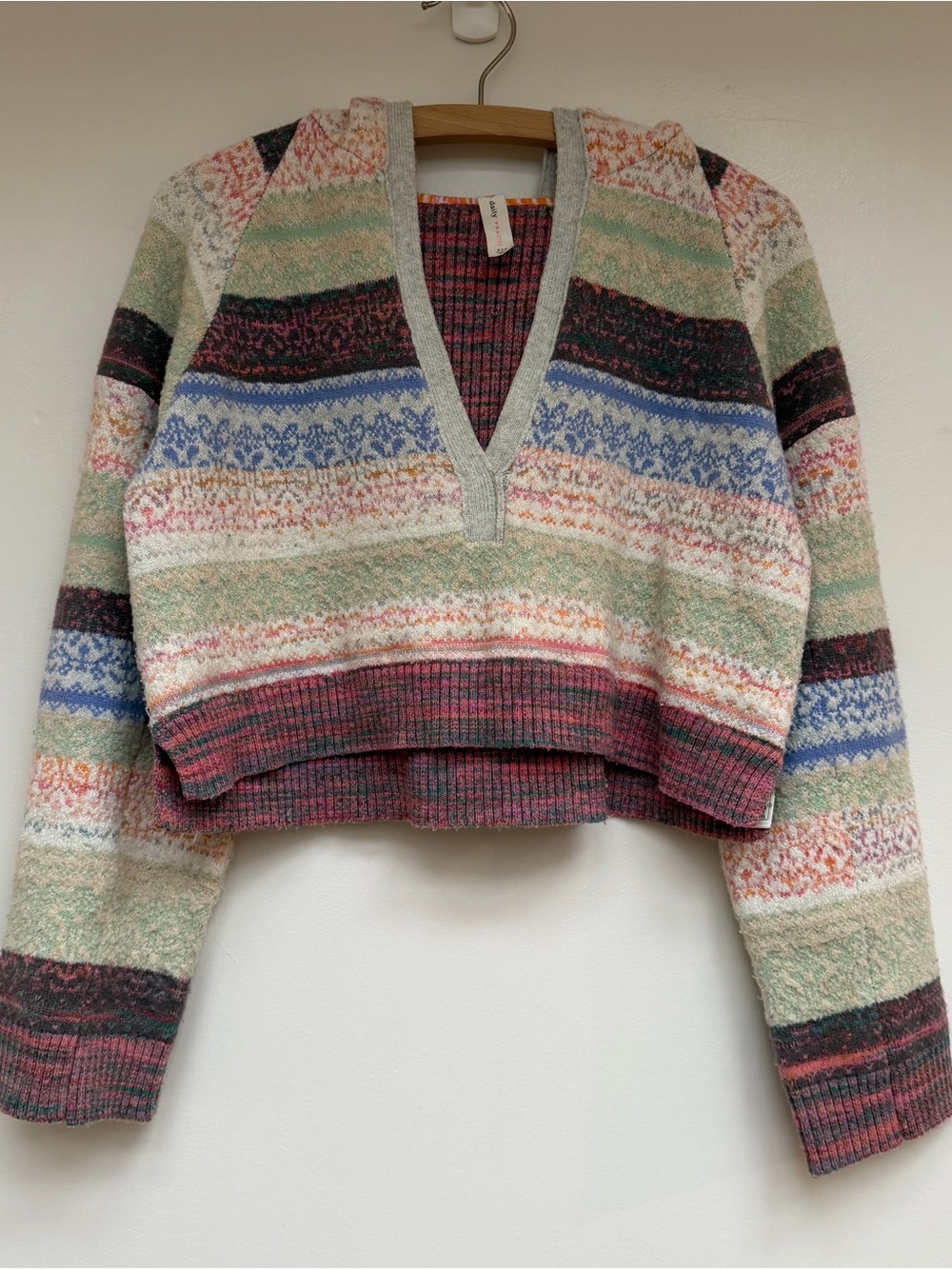 Daily Practice Cropped Multicolor V-Neck Knit Sweater